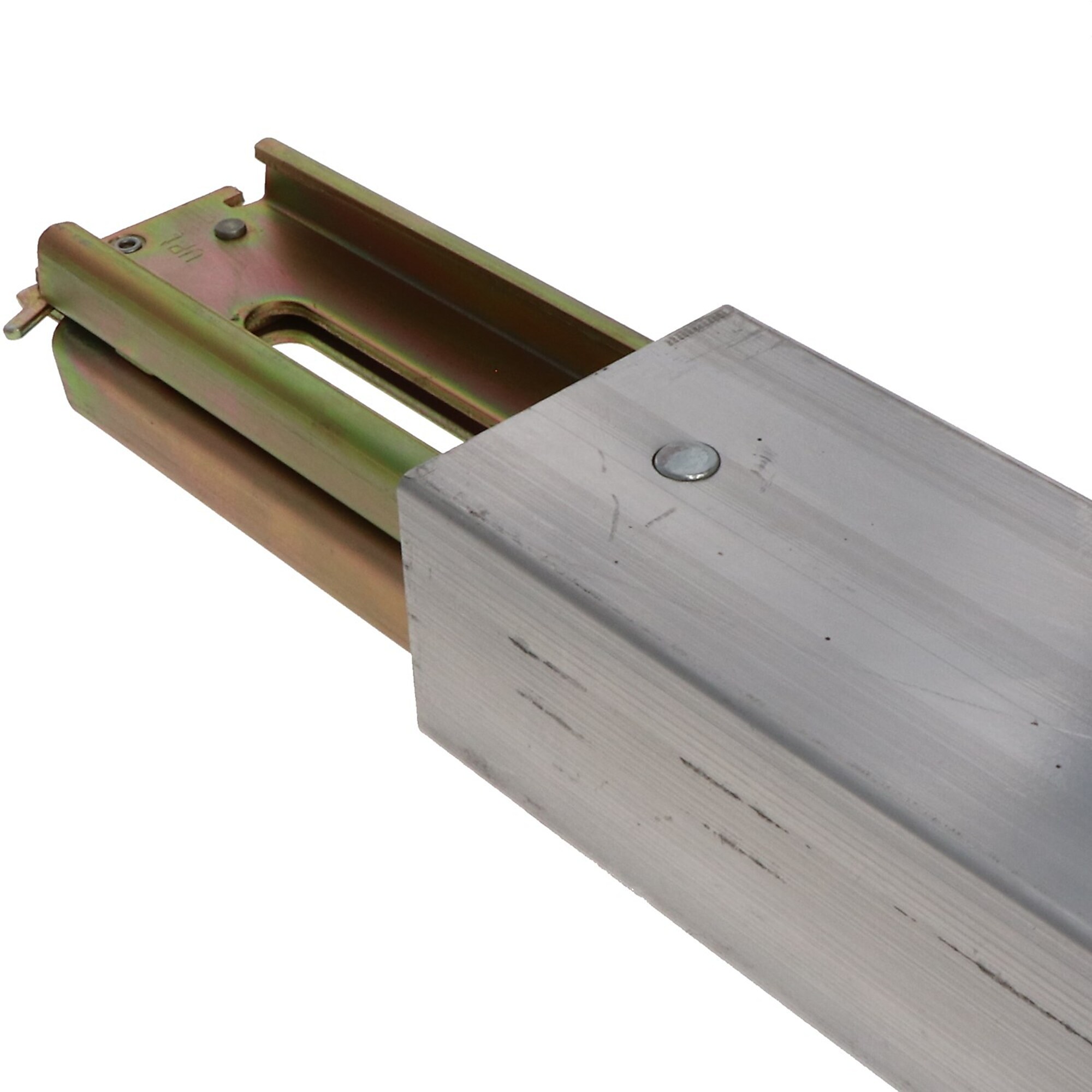 Kinedyne E/A Series Aluminum Decking/Shoring Beam, 91.9in.-102.3in. Adjustable Length, 2200-Lb. Capacity, Model# FE8066-3